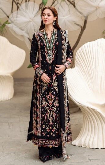 Luxury embroidered black Pakistani dress for women – 2025 festive & wedding wear