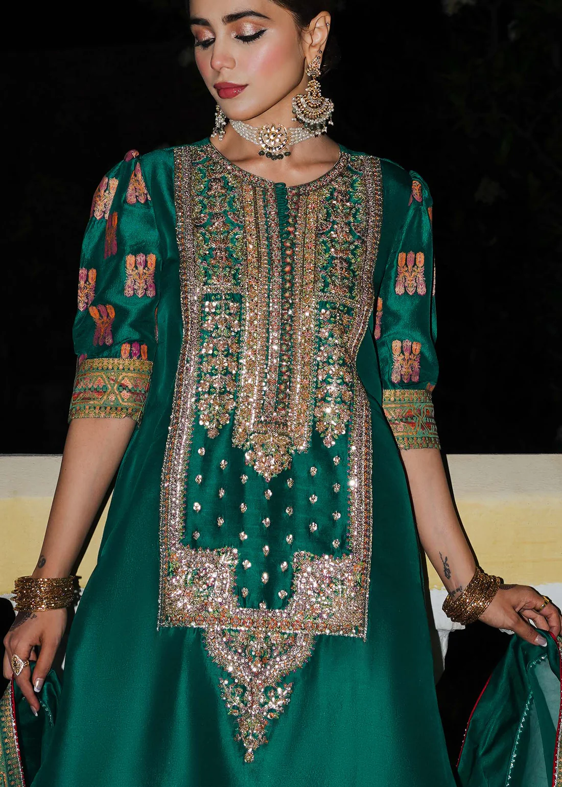 74_2400x_9b00aac2-0cfa-4d8f-a25f-71601dff8e57